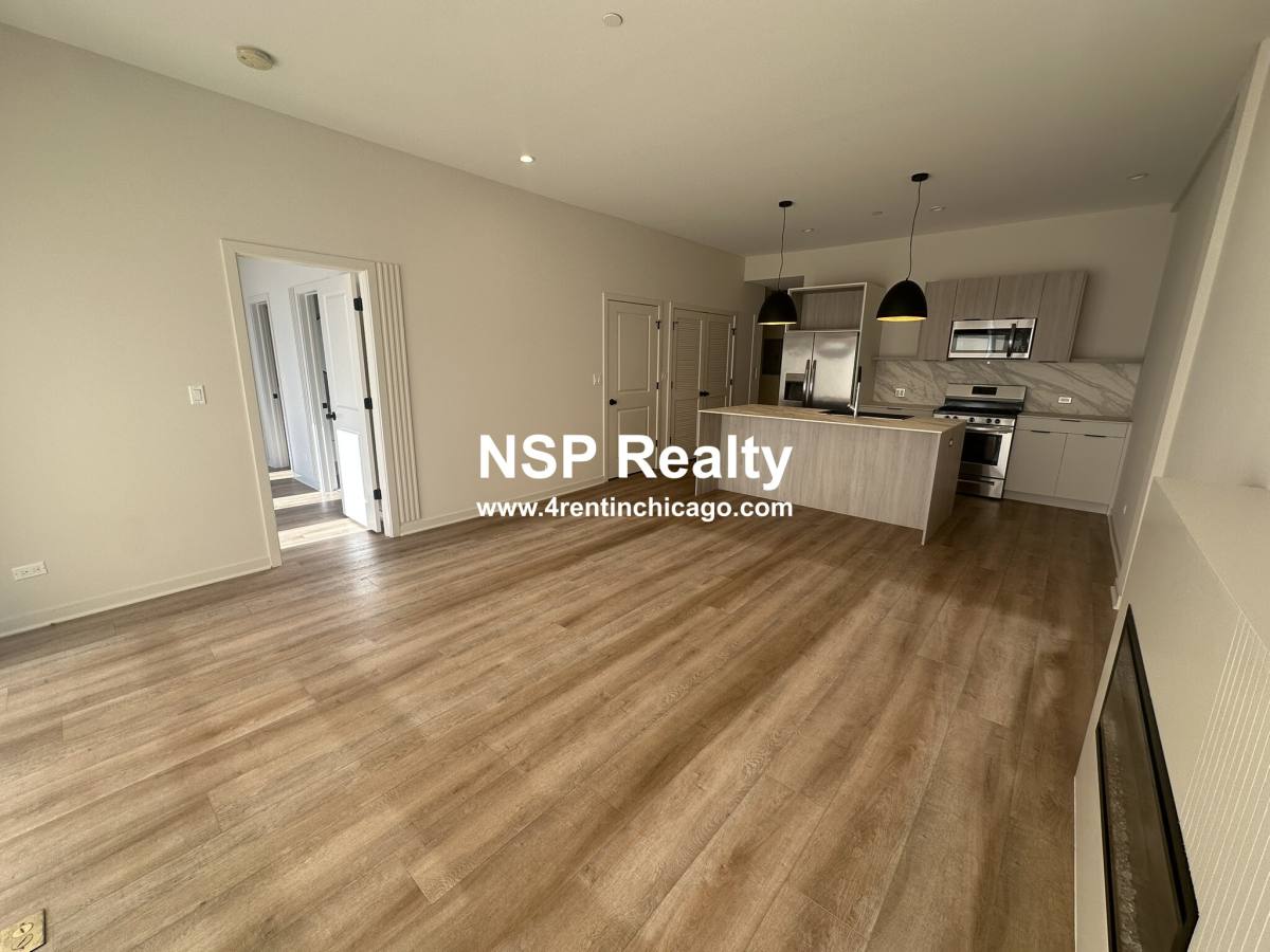 Apartment for rent at 6340 Belmont #206, Chicago, IL 60634