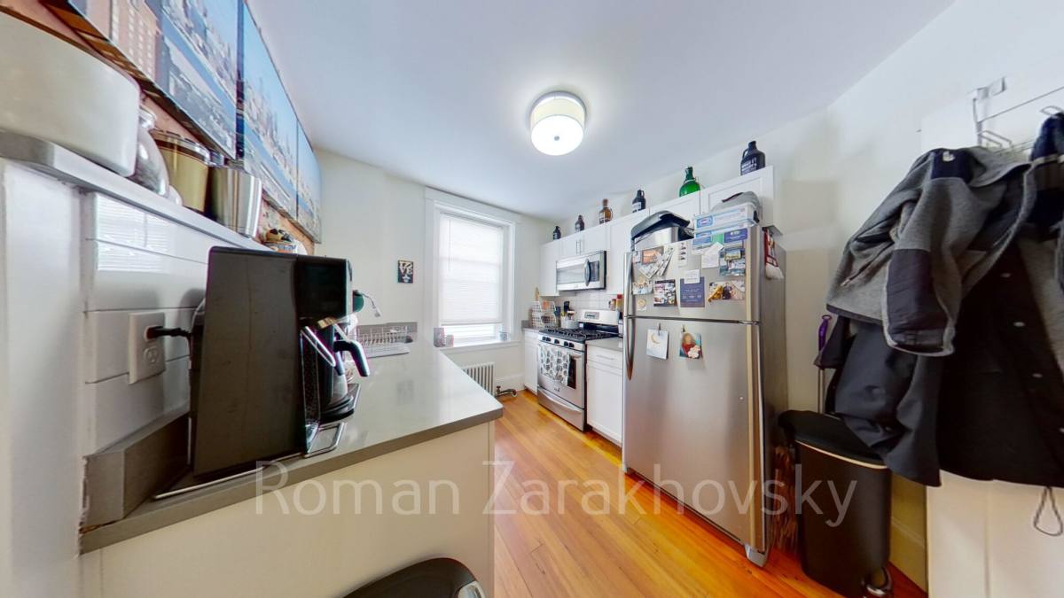 Apartment for rent at 81 Harvard St #10A, Brookline, MA 02445
