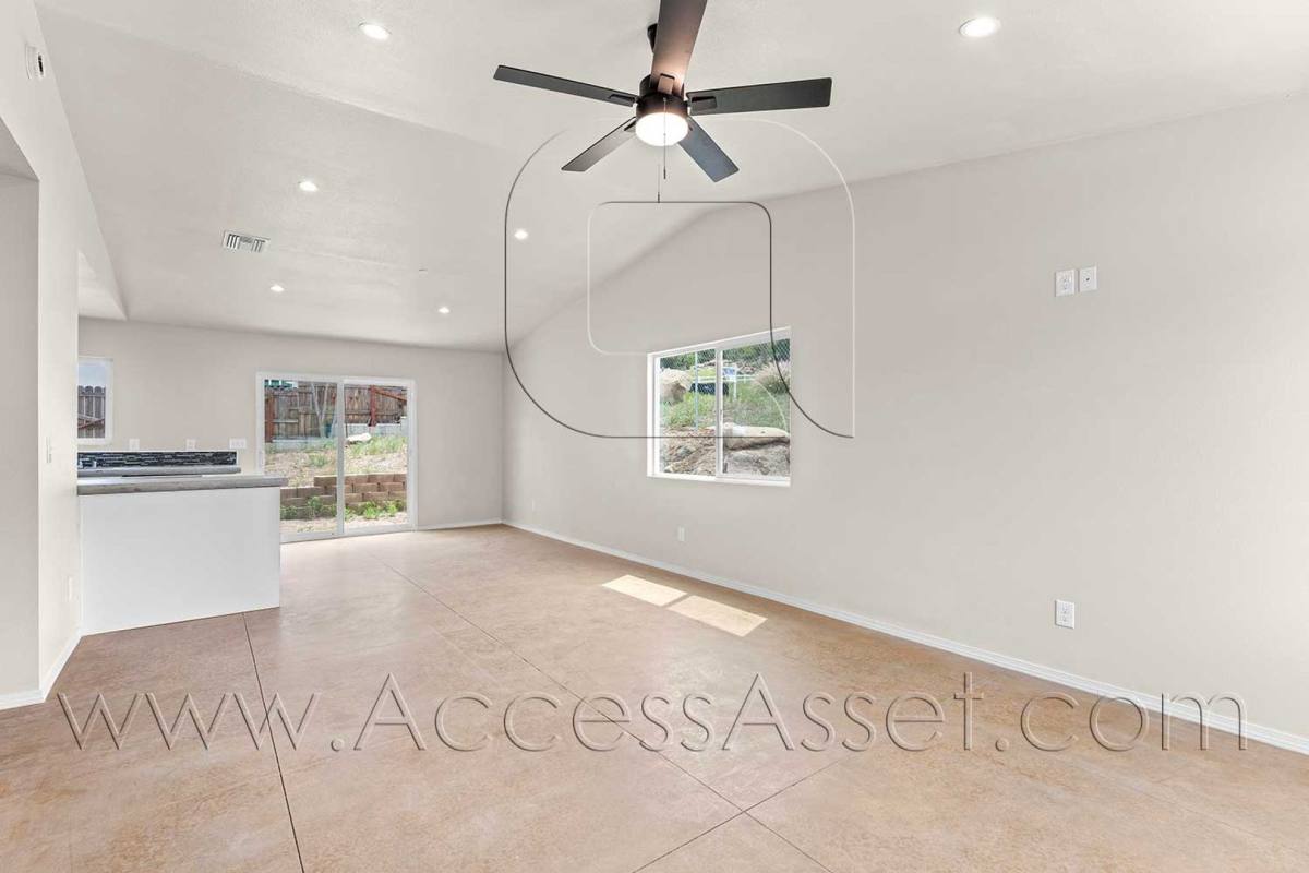 House for rent at 33296 Case St, Lake Elsinore, CA 92530