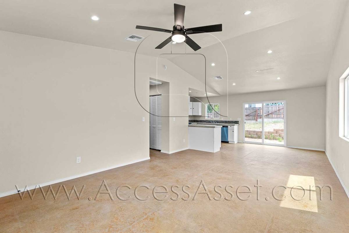 House for rent at 33296 Case St, Lake Elsinore, CA 92530