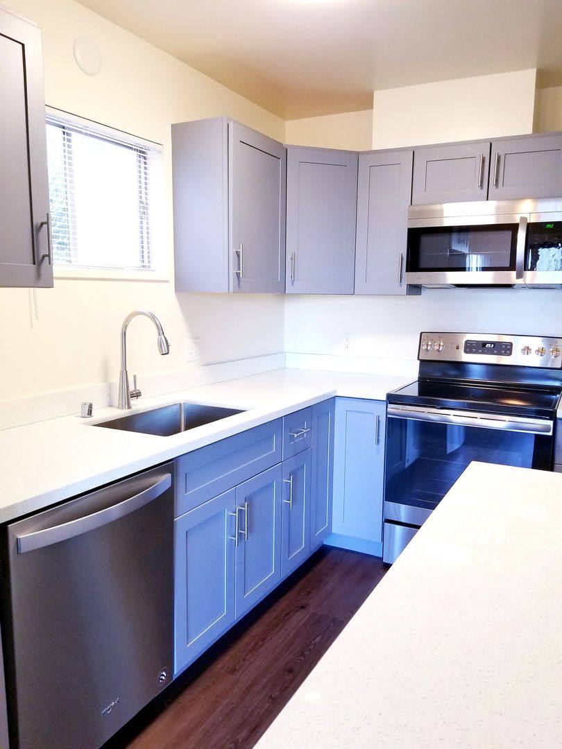 Apartment for rent at 300 Monte Vista Ave, Oakland, CA 94611
