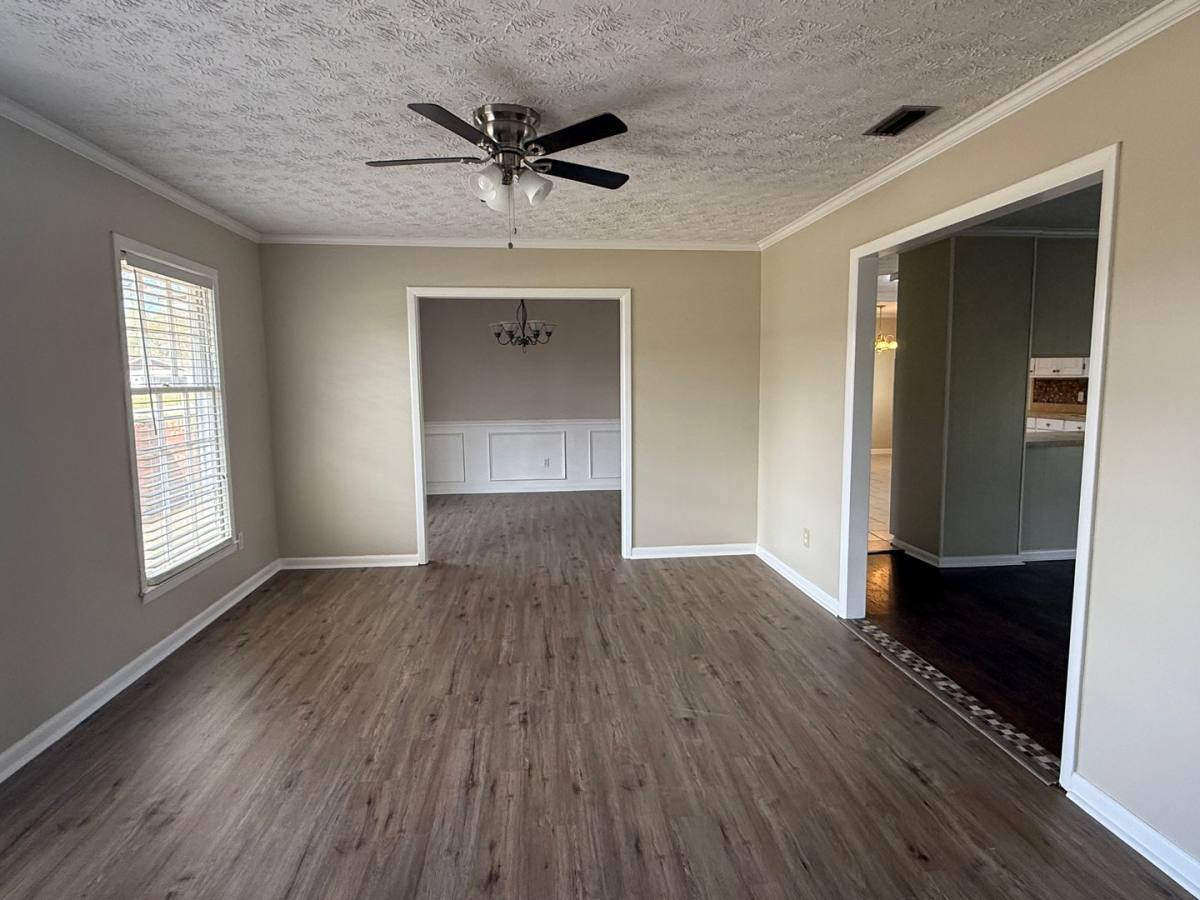 House for rent at 3028 Academy Dr, Valdosta, GA 31605