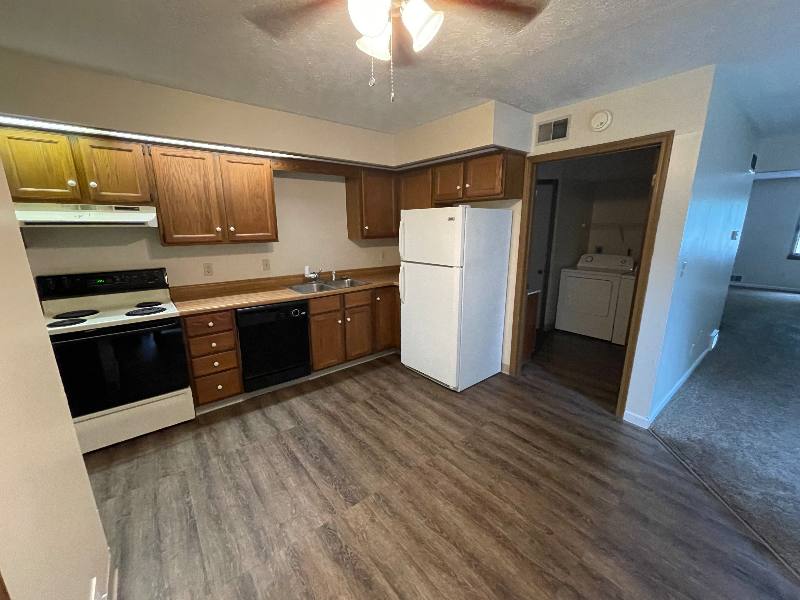 Condo for rent at 1352 Redtail Hawk Dr, Youngstown, OH 44512