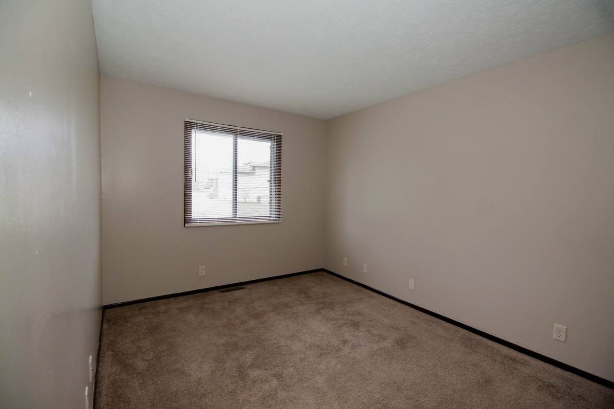 Townhouse for rent at 105 N Orr Dr, Normal, IL 61761