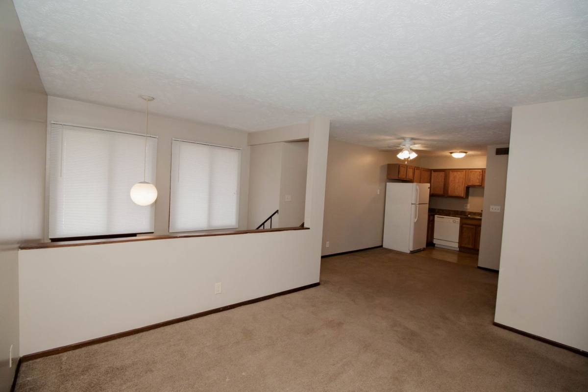 Townhouse for rent at 105 N Orr Dr, Normal, IL 61761