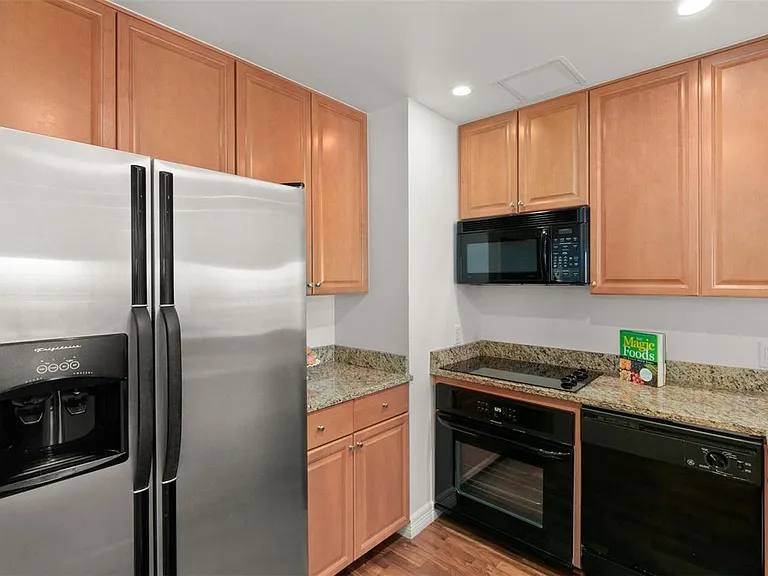 Condo for rent at 975 N Lincoln St #14F-N, Denver, CO 80203
