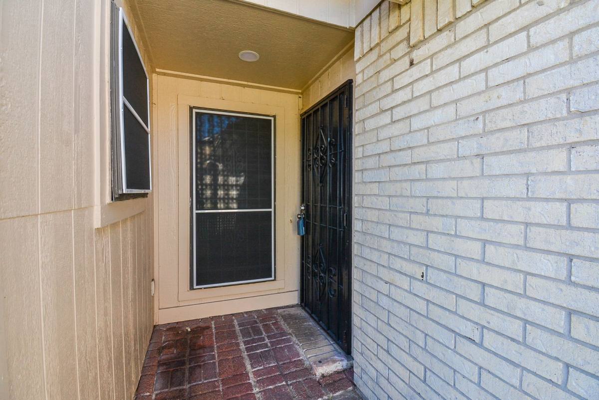 House for rent at 16518 Monte Carlo Lane, Houston, TX 77053