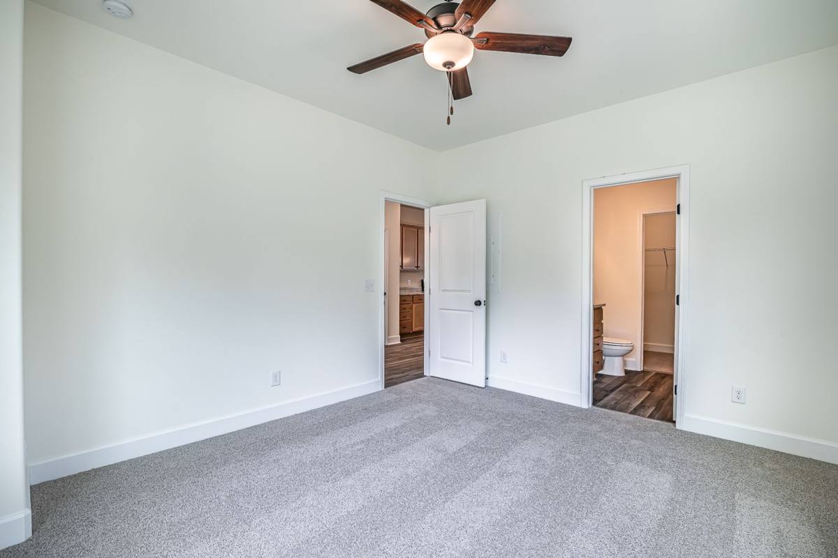 Townhouse for rent at 252 Weathersbee St, Ridgeland, SC 29936