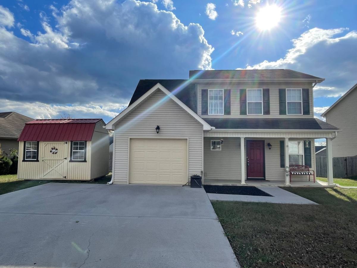 House for rent at 7717 Longshanks Rd, Corryton, TN 37721
