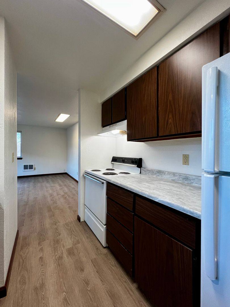 Apartment for rent at 201 N 10th St, Yakima, WA 98902