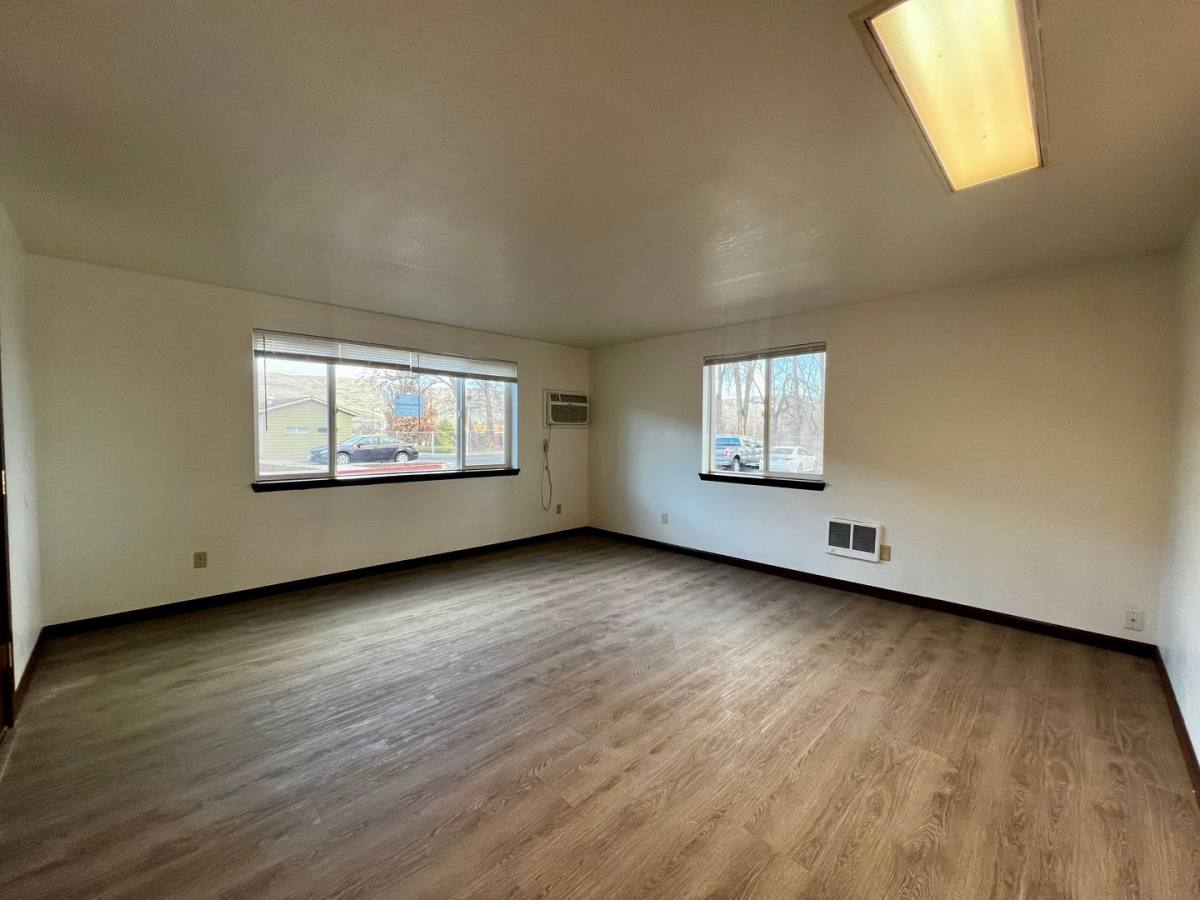 Apartment for rent at 201 N 10th St, Yakima, WA 98902