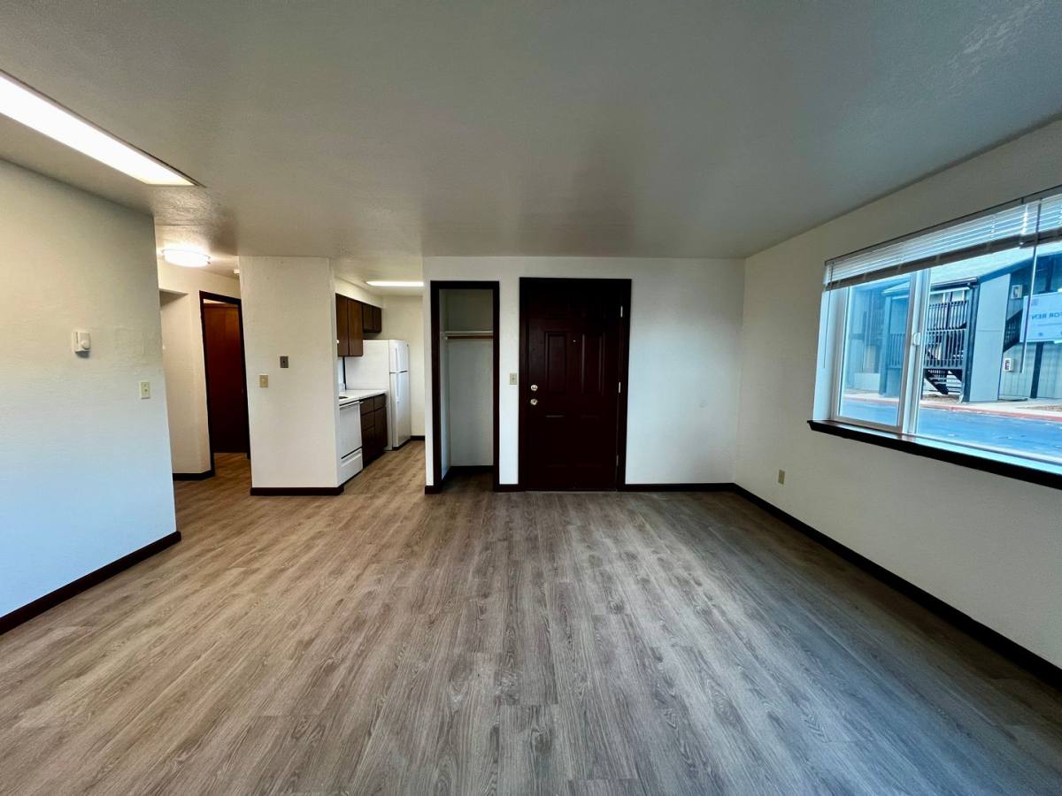Apartment for rent at 201 N 10th St, Yakima, WA 98902