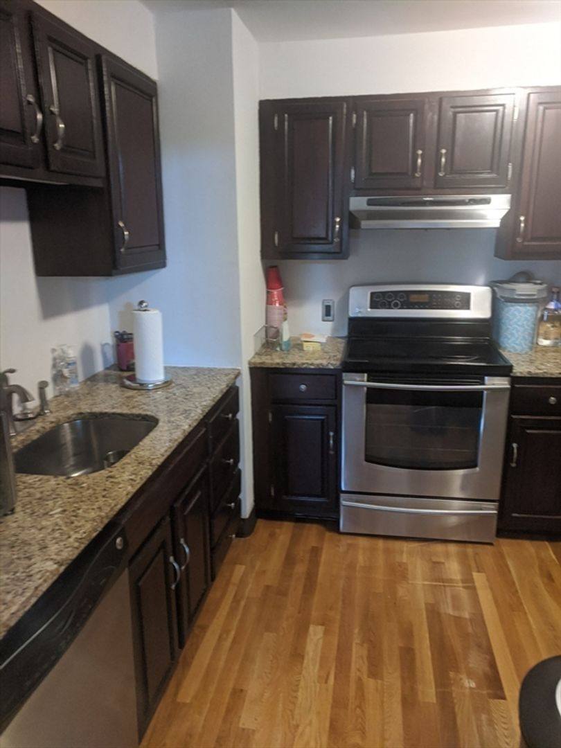 House for rent at 33B Westbourne Terrace, Brookline, MA 02446