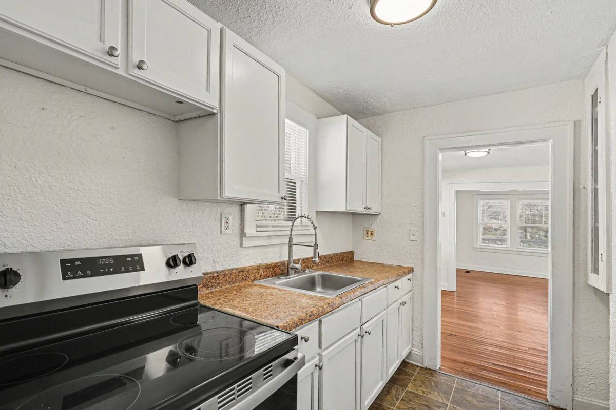 House for rent at 3315 E 52nd St, Kansas City, MO 64130