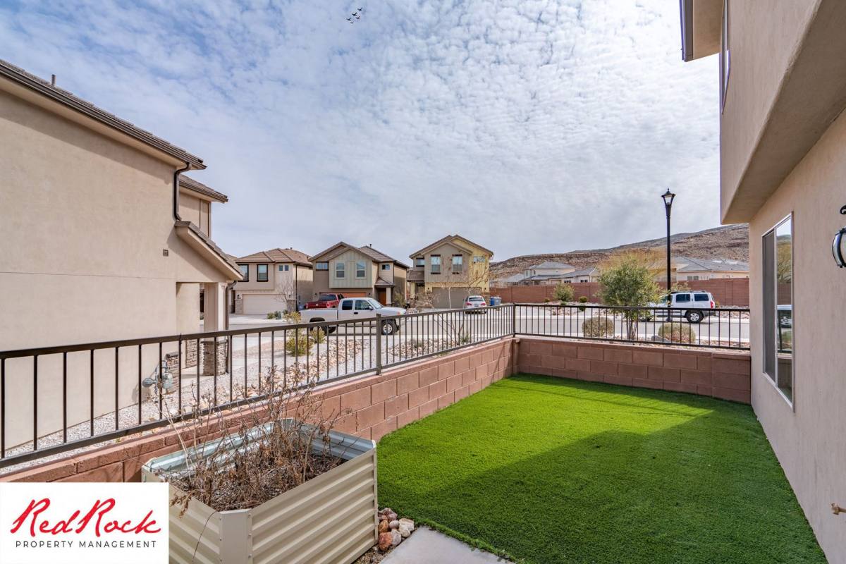 House for rent at 5887 S Charger Loop, Saint George, UT 84790