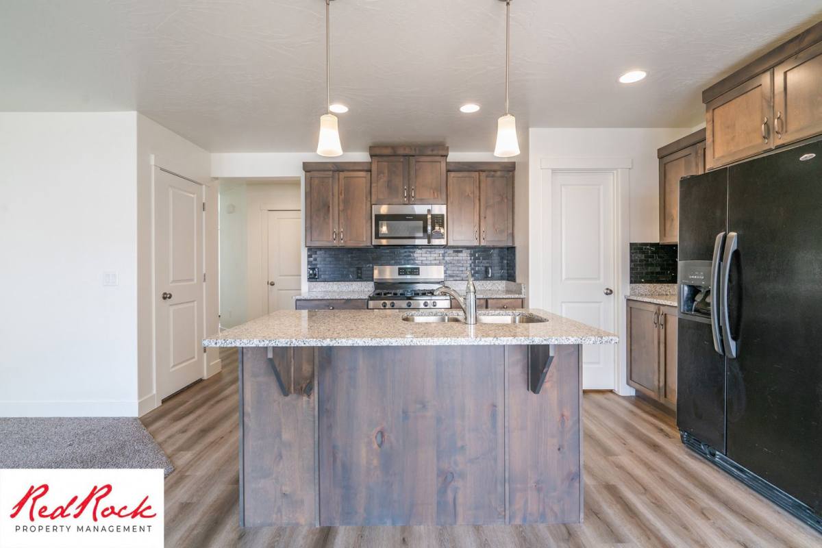 House for rent at 5887 S Charger Loop, Saint George, UT 84790