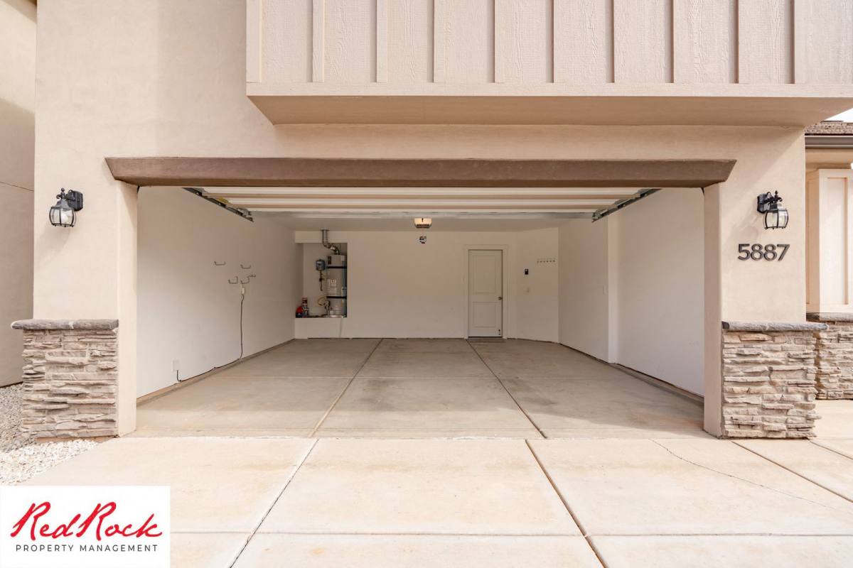 House for rent at 5887 S Charger Loop, Saint George, UT 84790