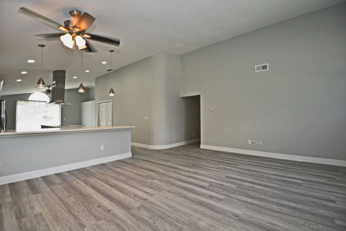 House for rent at 1118 Sugarberry Trail, Oviedo, FL 32765