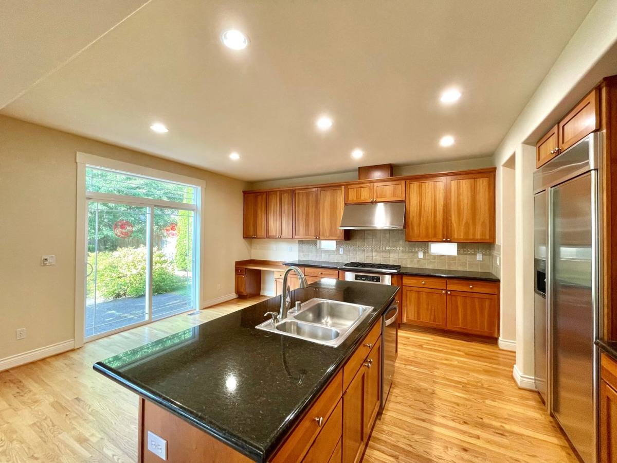 House for rent at 2646 116th Ave NE, Bellevue, WA 98004