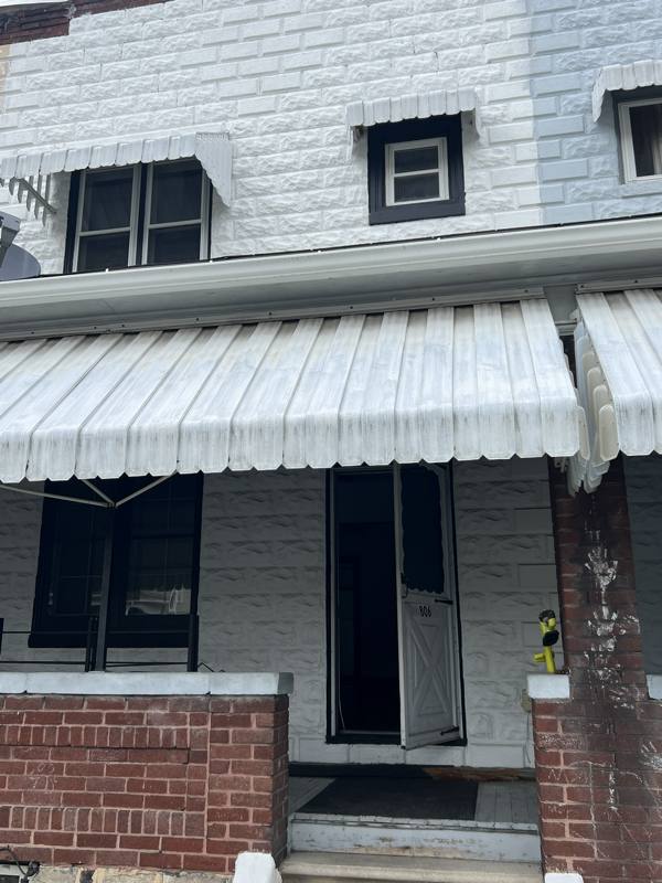 Townhouse for rent at 806 N 3rd St, Altoona, PA 16601