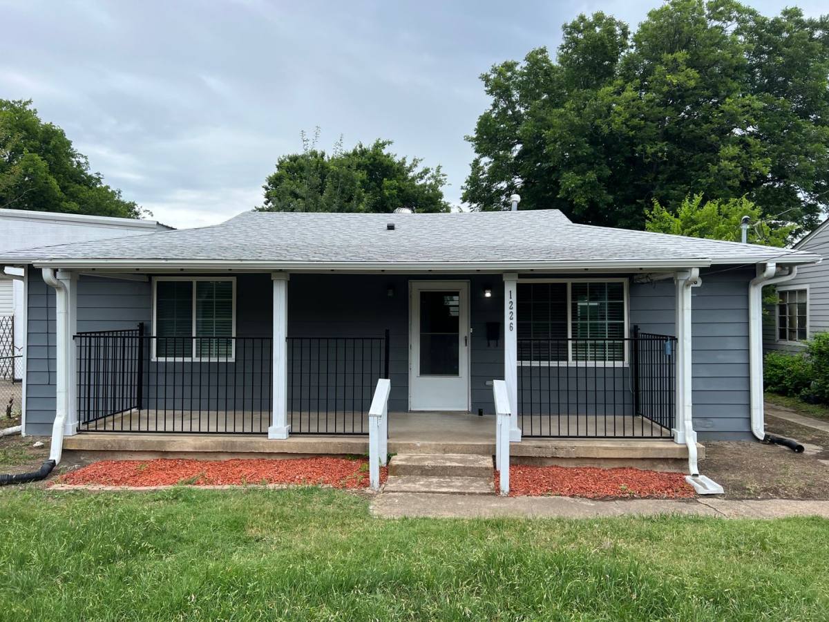 House for rent at 1226 Record Crossing, Dallas, TX 75235