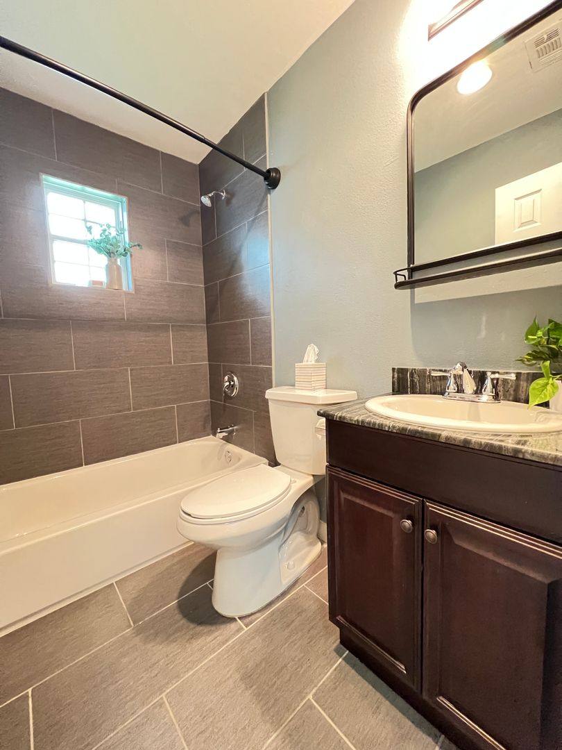 House for rent at 1226 Record Crossing, Dallas, TX 75235