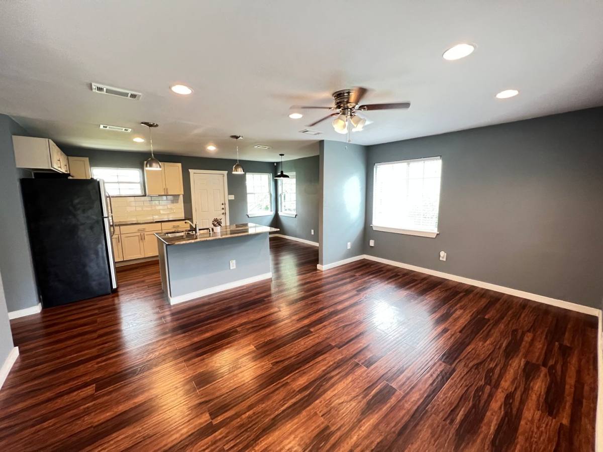 House for rent at 1226 Record Crossing, Dallas, TX 75235