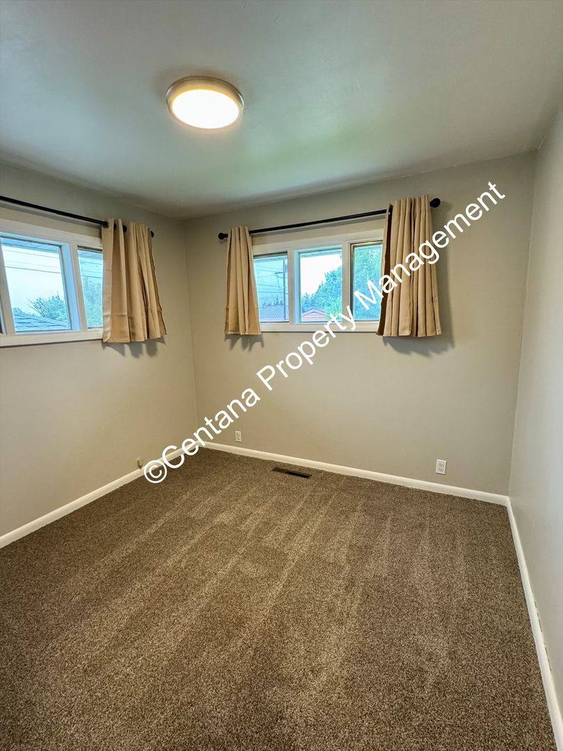 Apartment for rent at 2001 Thomas, Butte, MT 59701
