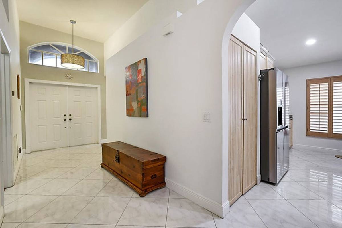 House for rent at 18965 Adagio Dr, Boca Raton, FL 33498