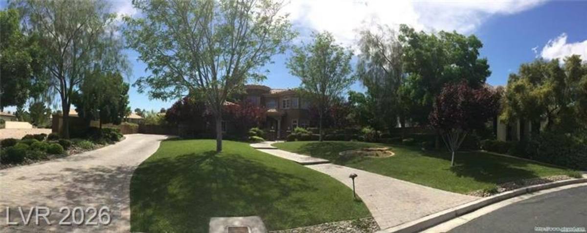 House for rent at 8741 Newport Isle Court, Las Vegas, NV 89117