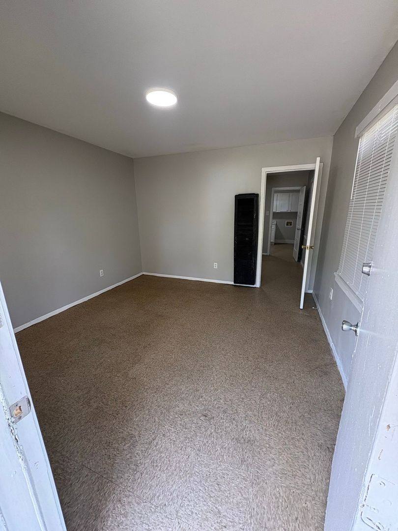 House for rent at 1463 Boxwood St, Memphis, TN 38108