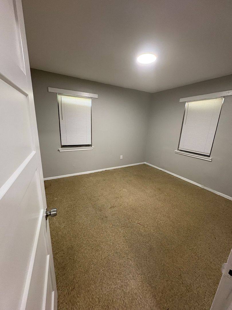 House for rent at 1463 Boxwood St, Memphis, TN 38108