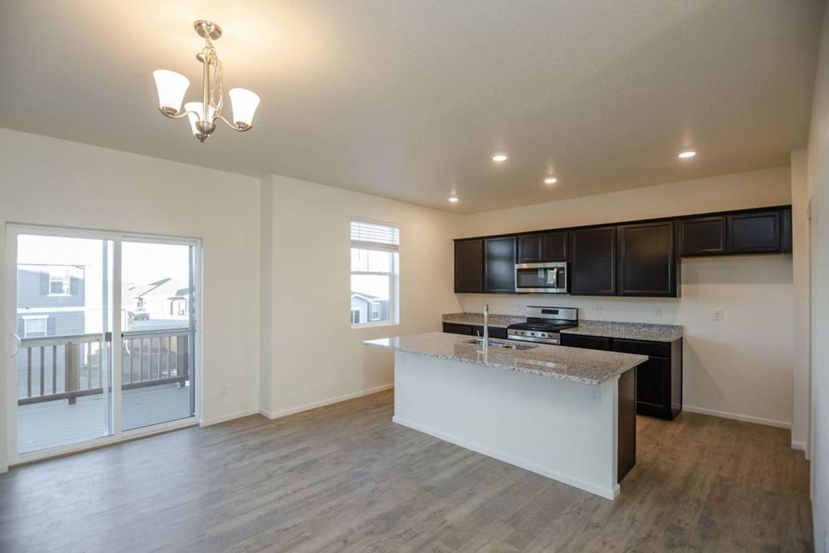 House for rent at 6818 Gateway Crossing St, Wellington, CO 80549