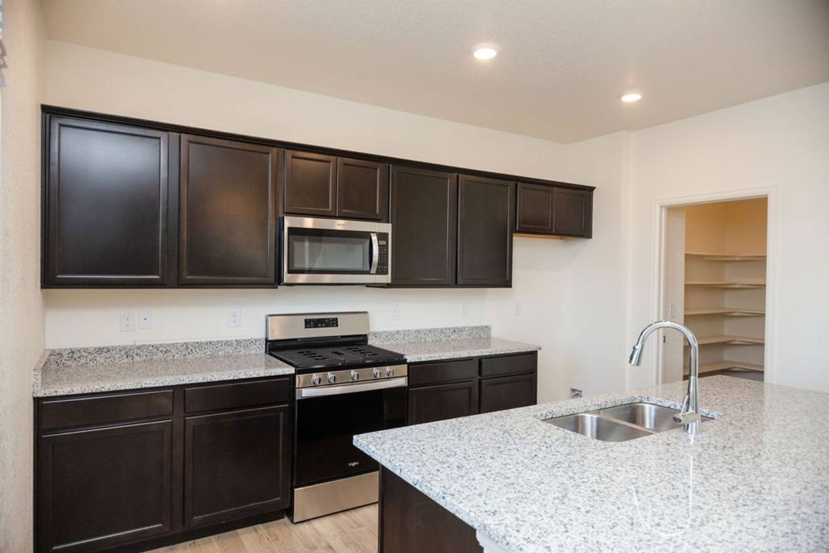 House for rent at 6818 Gateway Crossing St, Wellington, CO 80549