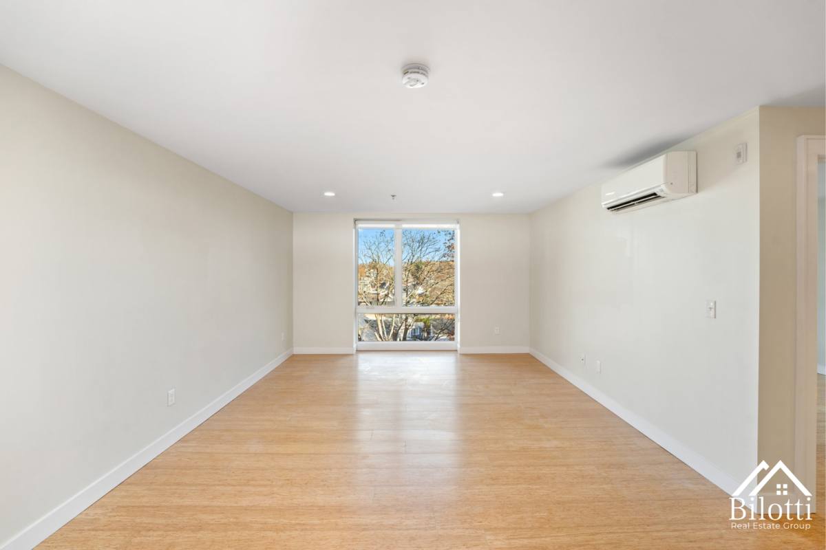Apartment for rent at 101 Hillside Ave, Providence, RI 02906