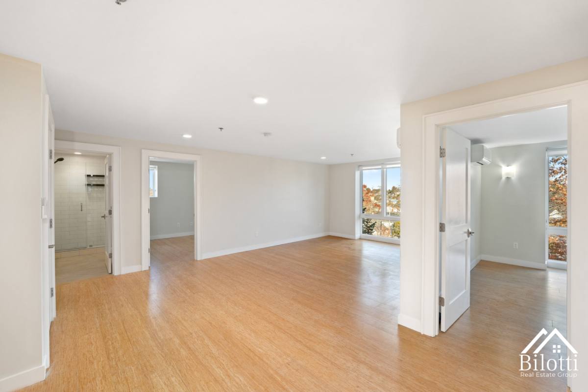 Apartment for rent at 101 Hillside Ave, Providence, RI 02906