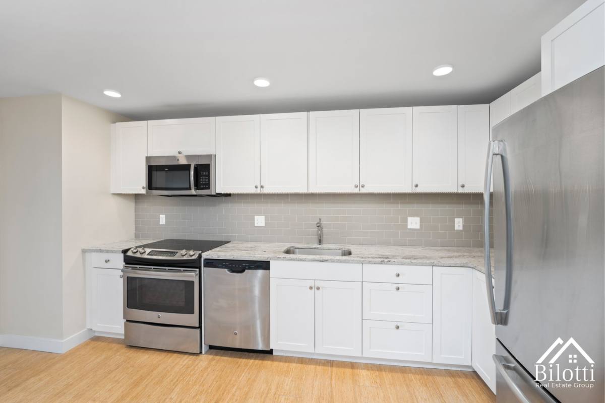 Apartment for rent at 101 Hillside Ave, Providence, RI 02906