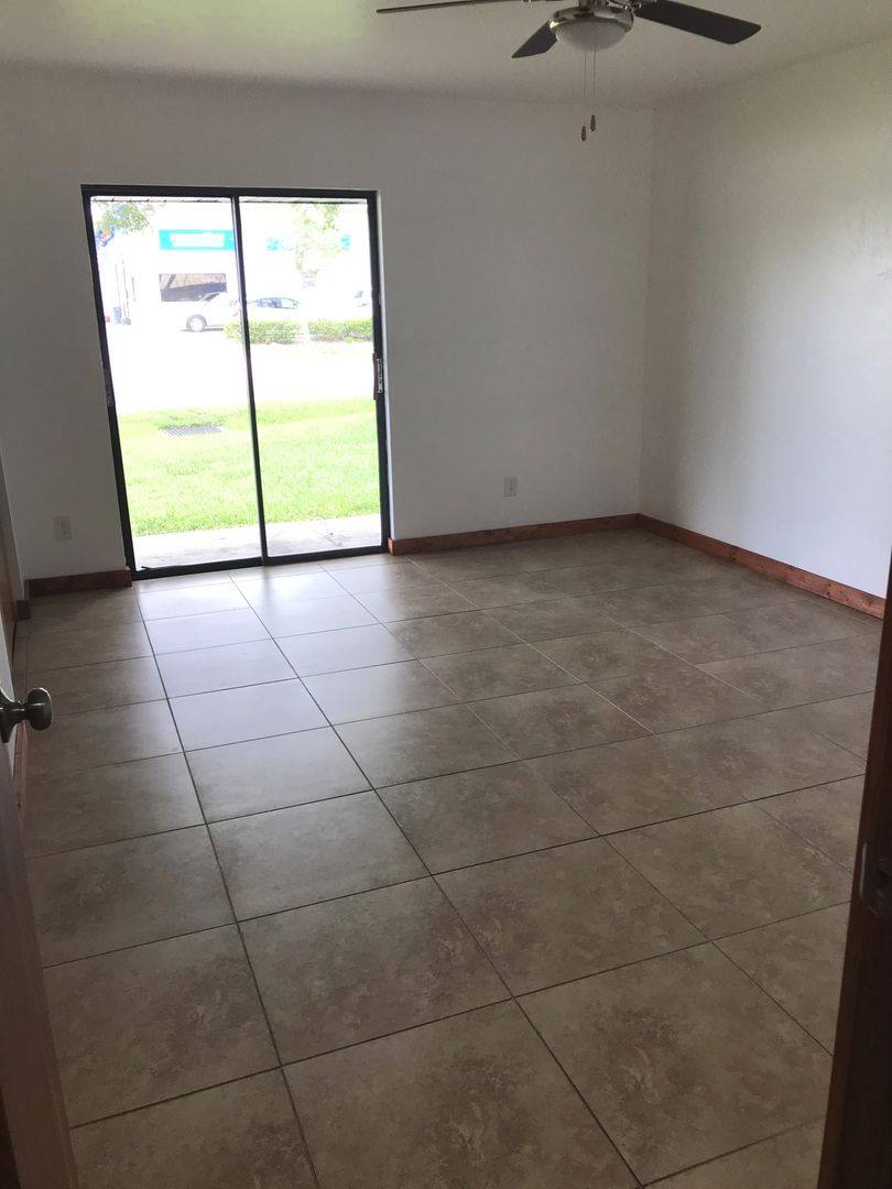 Apartment for rent at 4102 Green Blvd, Naples, FL 34116