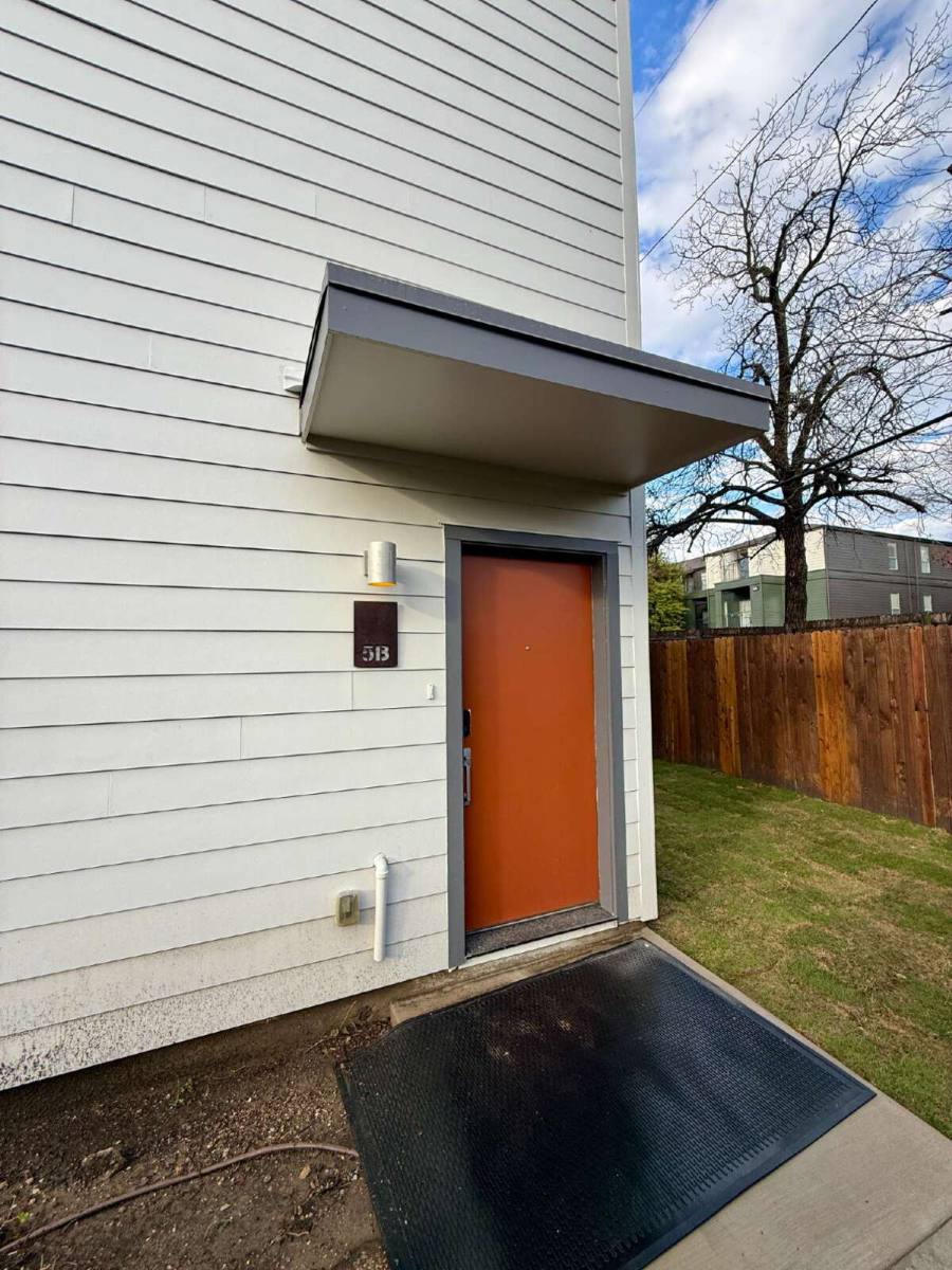 Apartment for rent at 4211 Delano Place #5B, Dallas, TX 75204