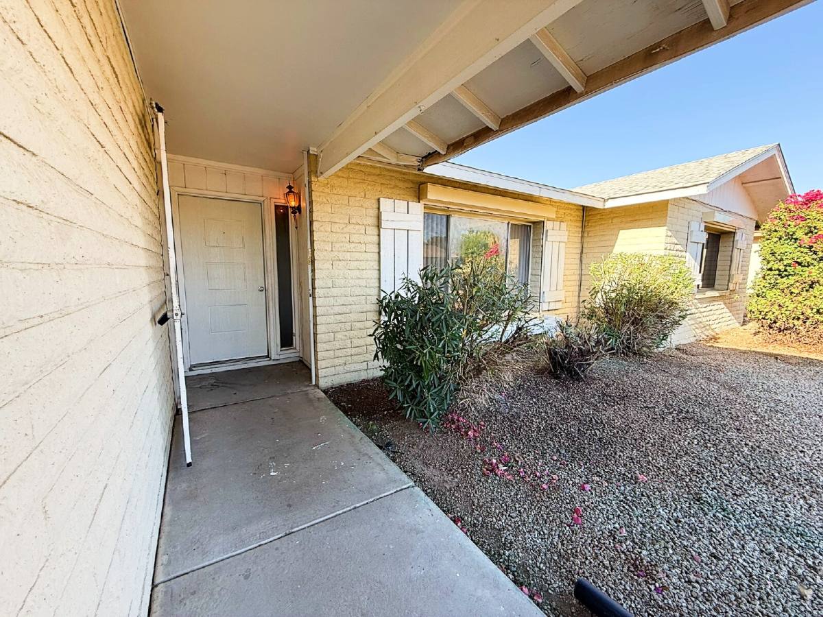 House for rent at 5208 W Calavar Rd, Glendale, AZ 85306