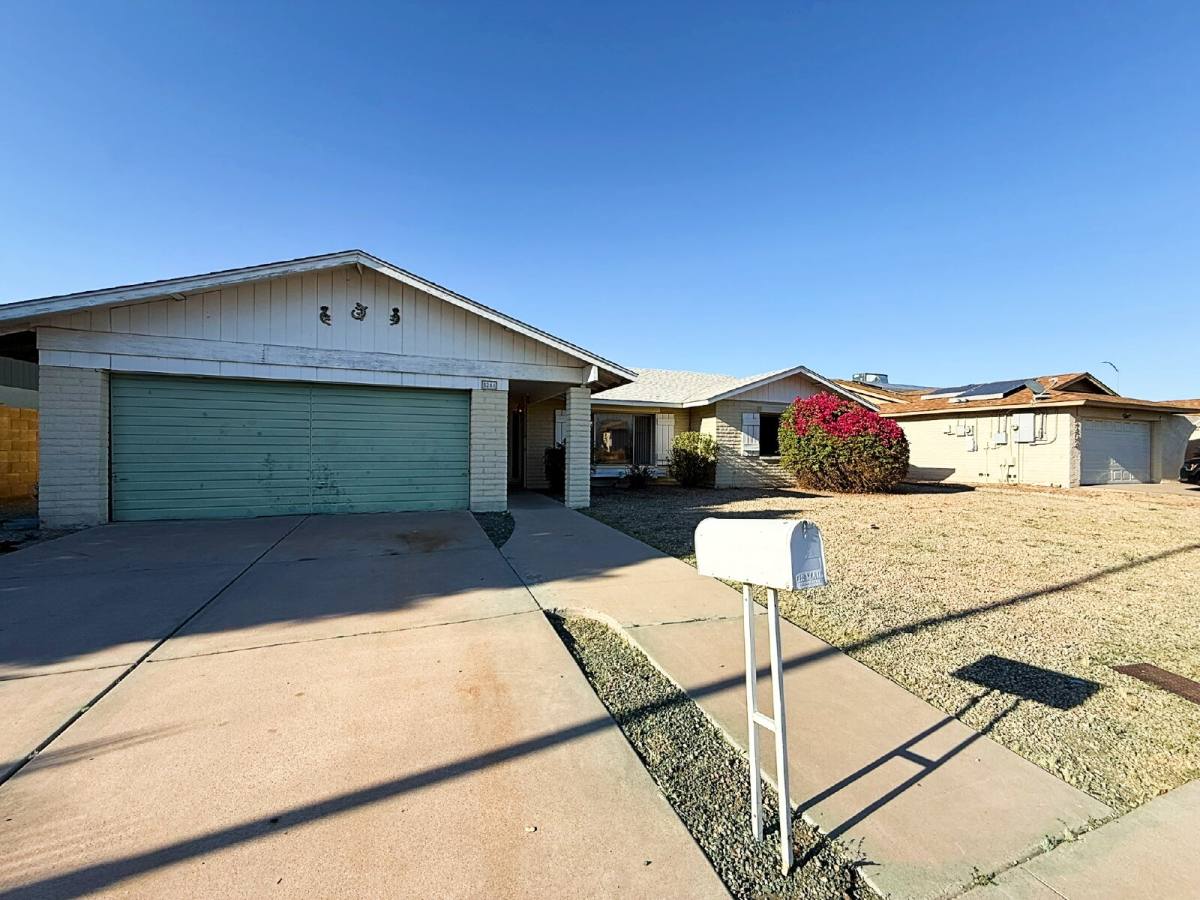 House for rent at 5208 W Calavar Rd, Glendale, AZ 85306