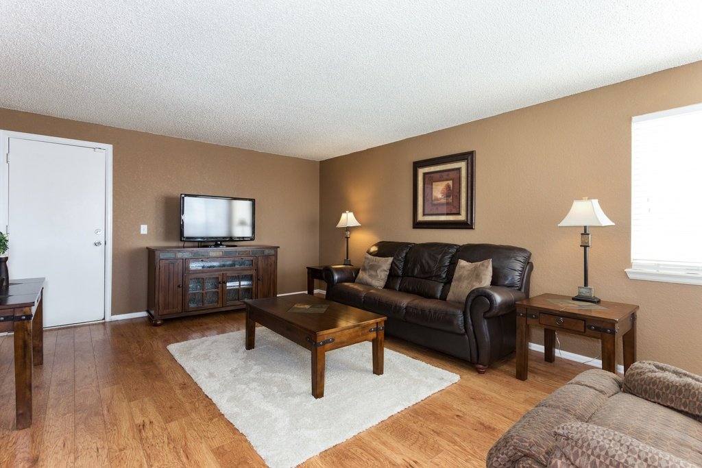 House for rent at 4955 S Flanders Court, Aurora, CO 80015