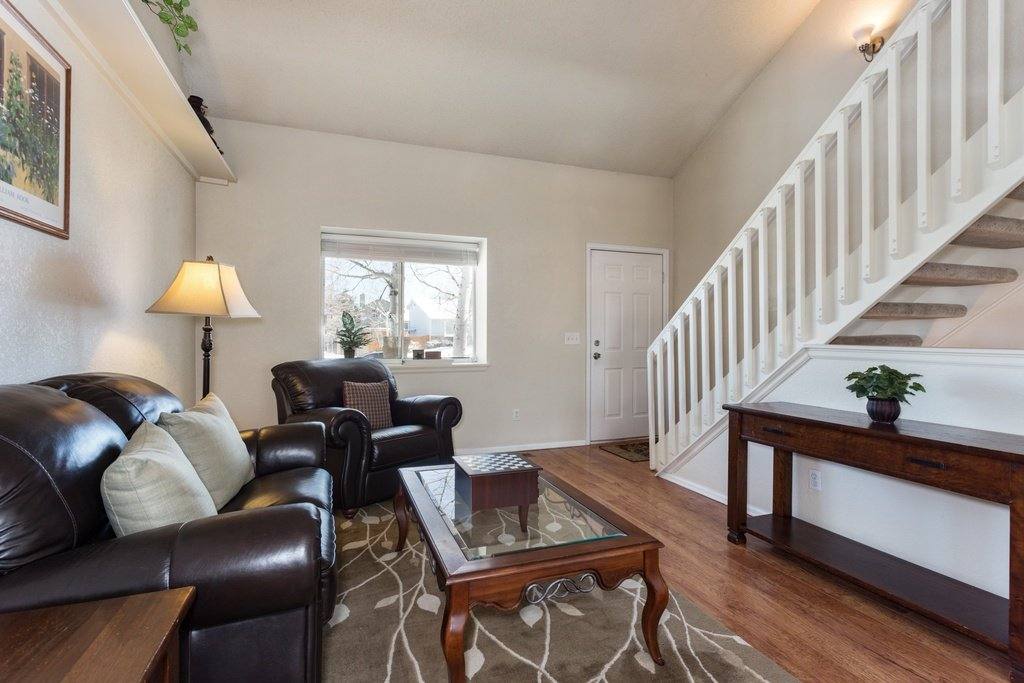 House for rent at 4955 S Flanders Court, Aurora, CO 80015