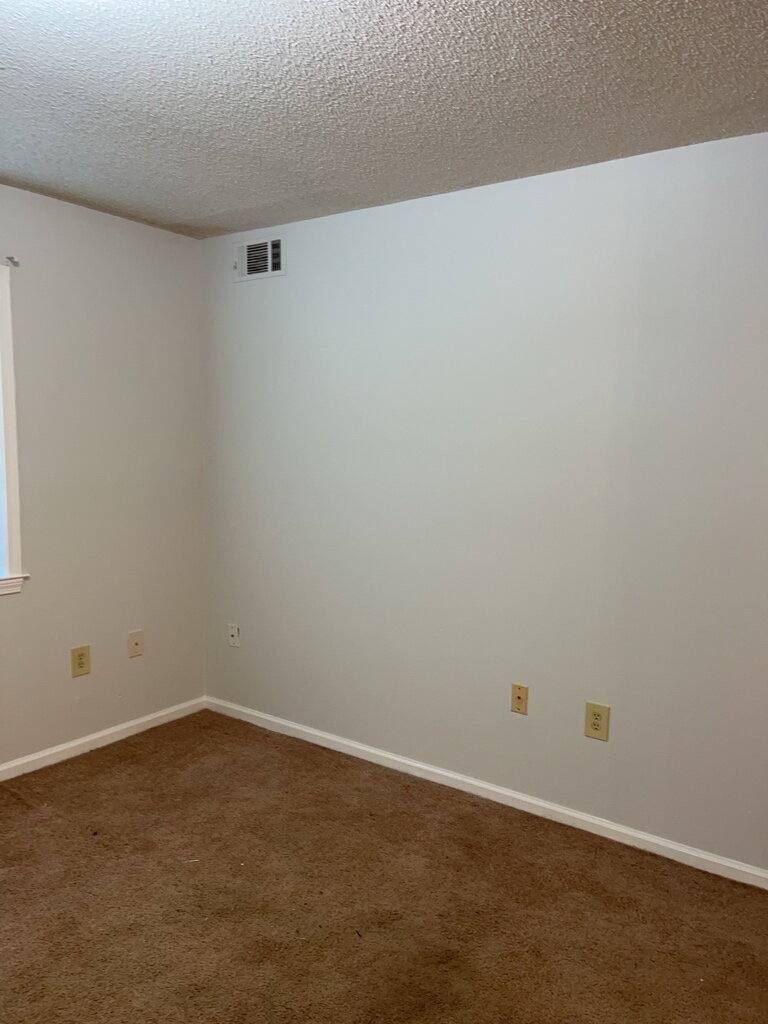 Apartment for rent at 225 Breazeale St #24 Town Square Apts, Belton, SC 29627