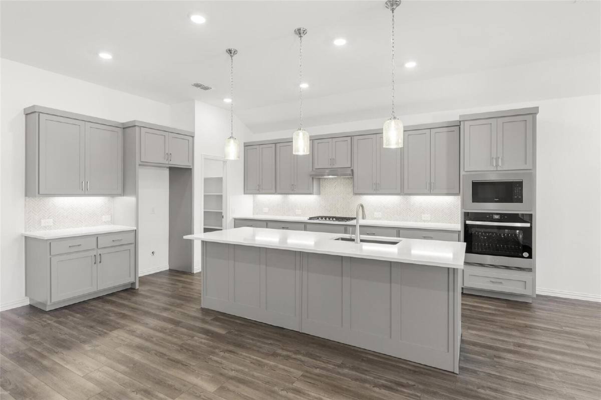 House for rent at 2109 Hibiscus Lane, Melissa, TX 75454