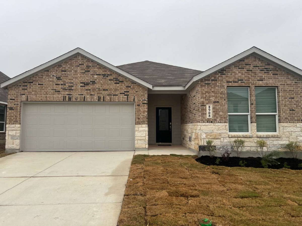 House for rent at 8908 San Carlos, Seguin, TX 78155