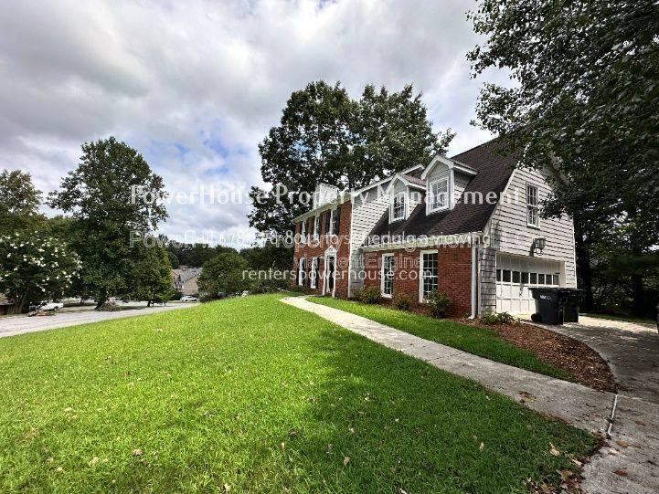 House for rent at 979 Sugar Crossing Lane, Buford, GA 30518