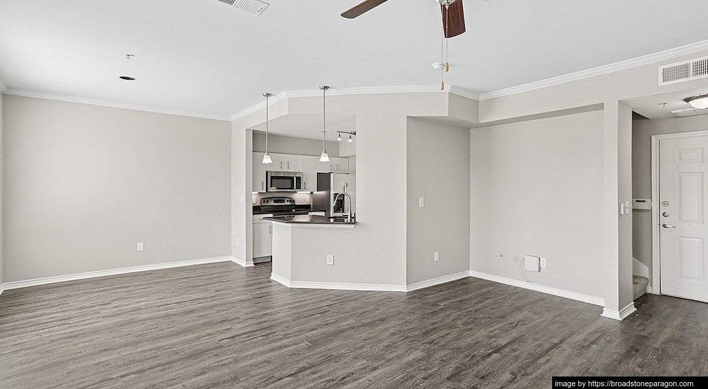 Townhouse for rent at 2403 N Washington Ave #337, Dallas, TX 75204