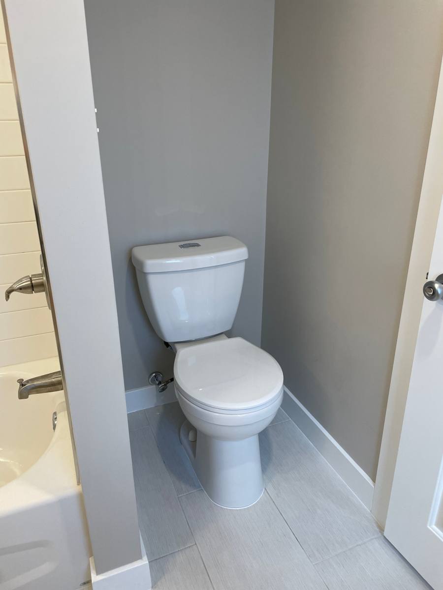 Apartment for rent at 145 Dupont St - 1st Floor, Philadelphia, PA 19127