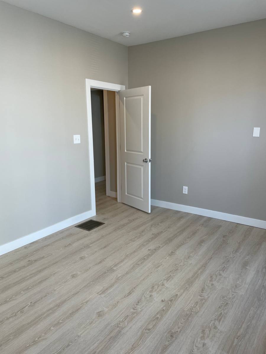 Apartment for rent at 145 Dupont St - 1st Floor, Philadelphia, PA 19127